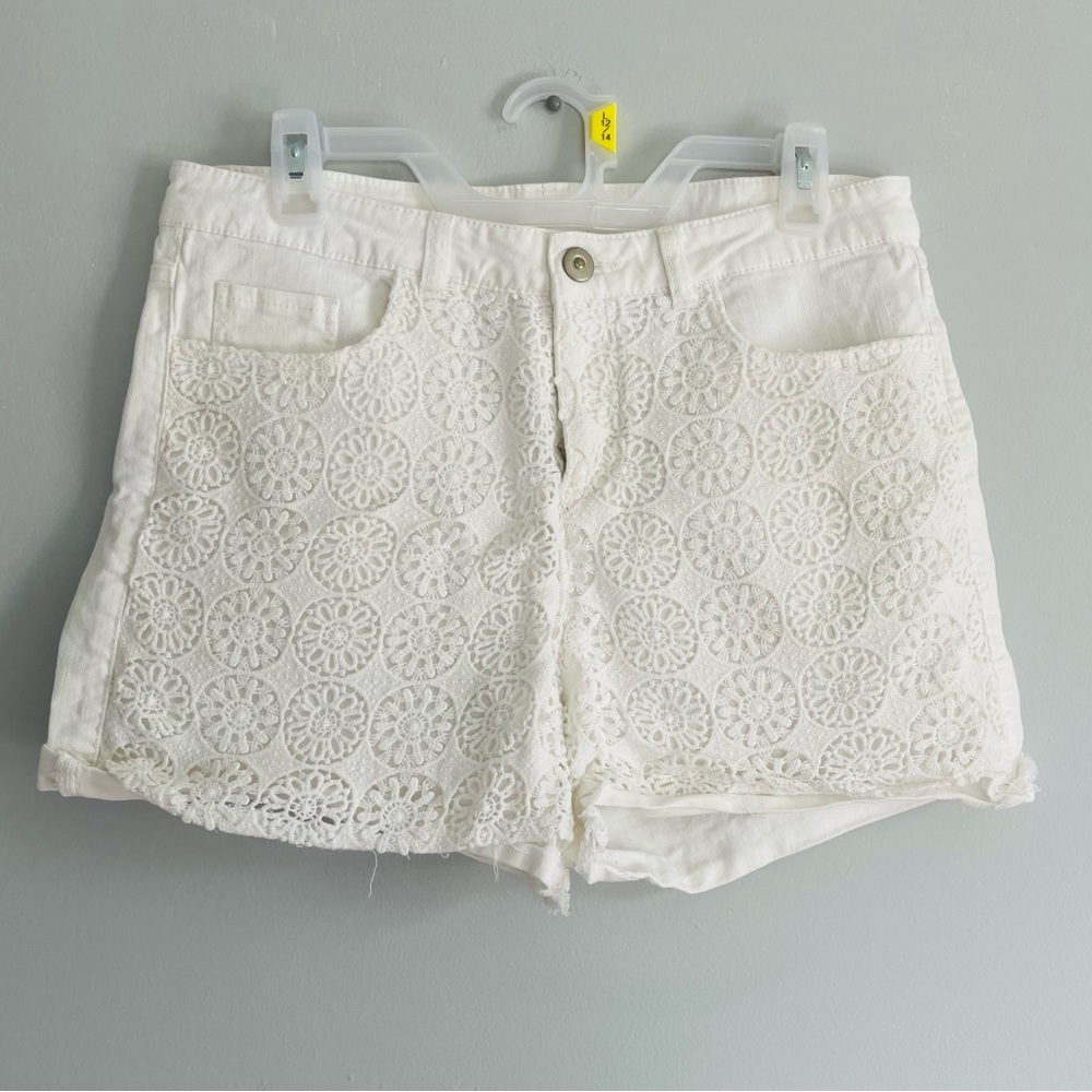 *Bundle 3 items for $6!!*   White Festival Shorts
